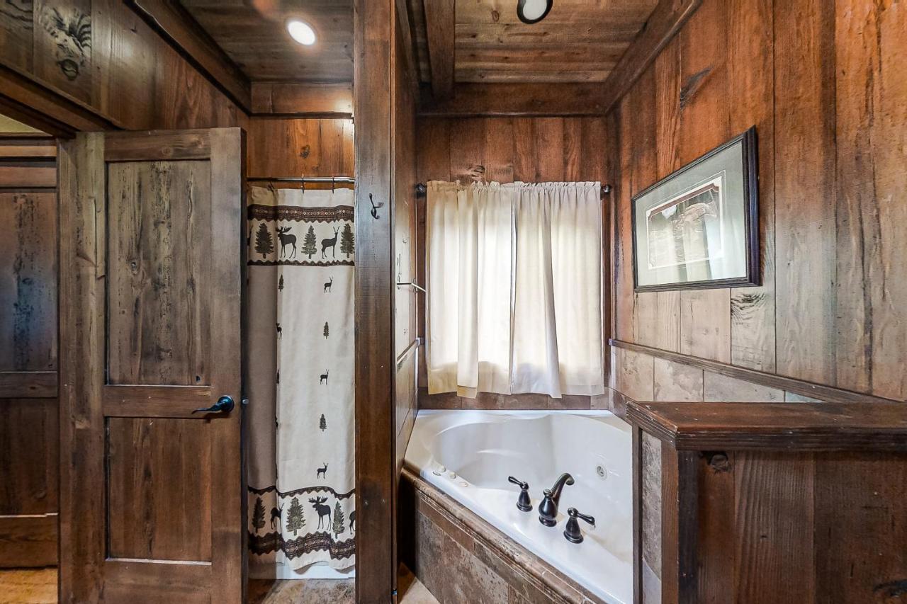 Mountain Solitude Cabin Веар-Веллі Екстер'єр фото